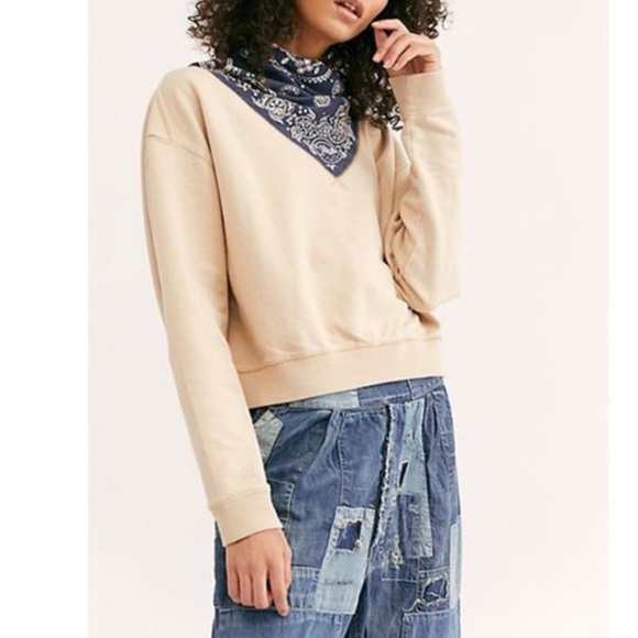 Free People James Bandana Print Pullover Sweatshirt Ecru Ivory Navy Size XS - Picture 1 of 11